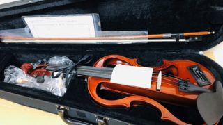 アコースティックバイオリンとエレキバイオリンの音量の違いは？実際に 